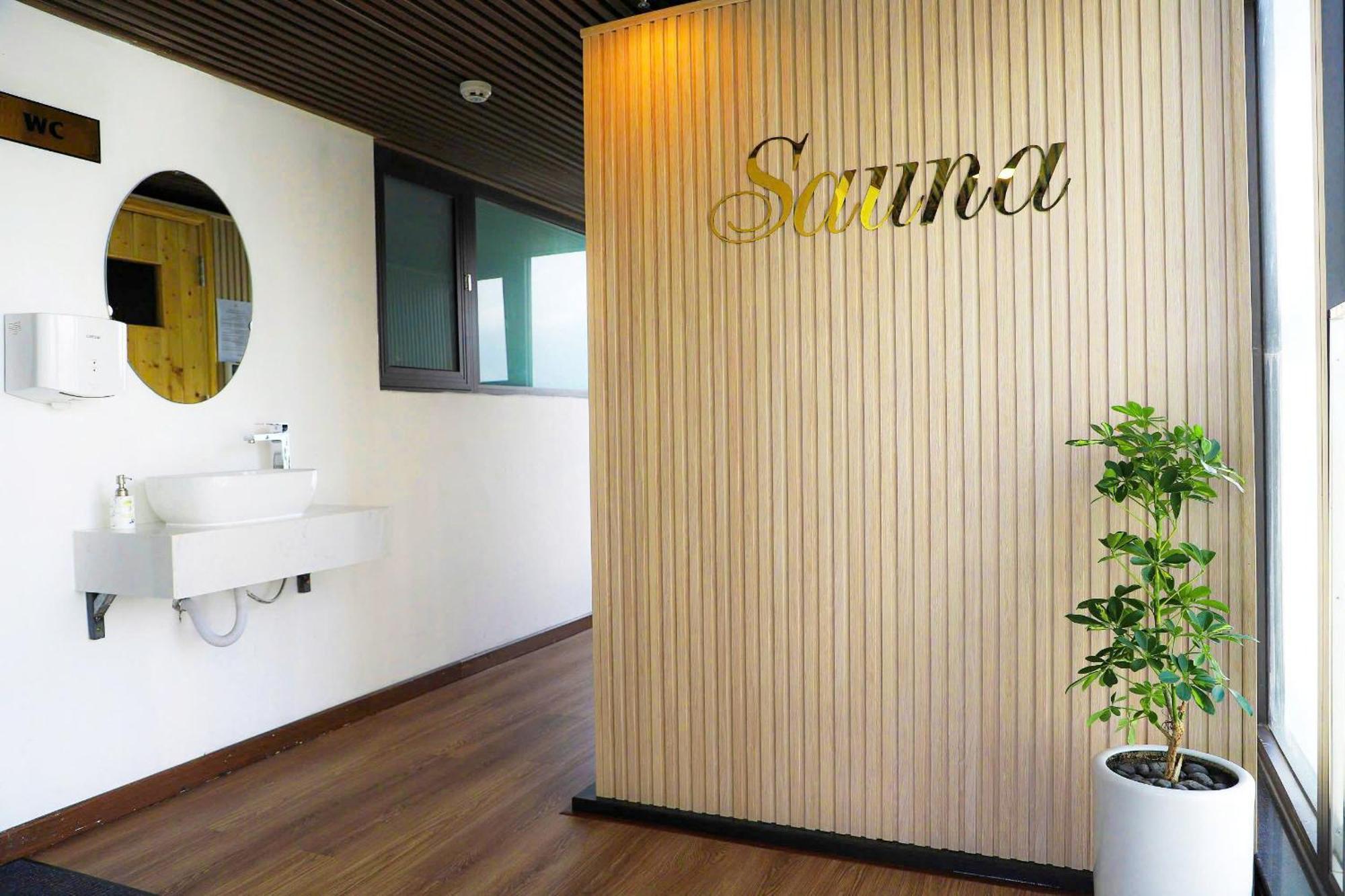 Golden Lotus Luxury Hotel Danang - Complimentary Daily Afternoon Tea Εξωτερικό φωτογραφία